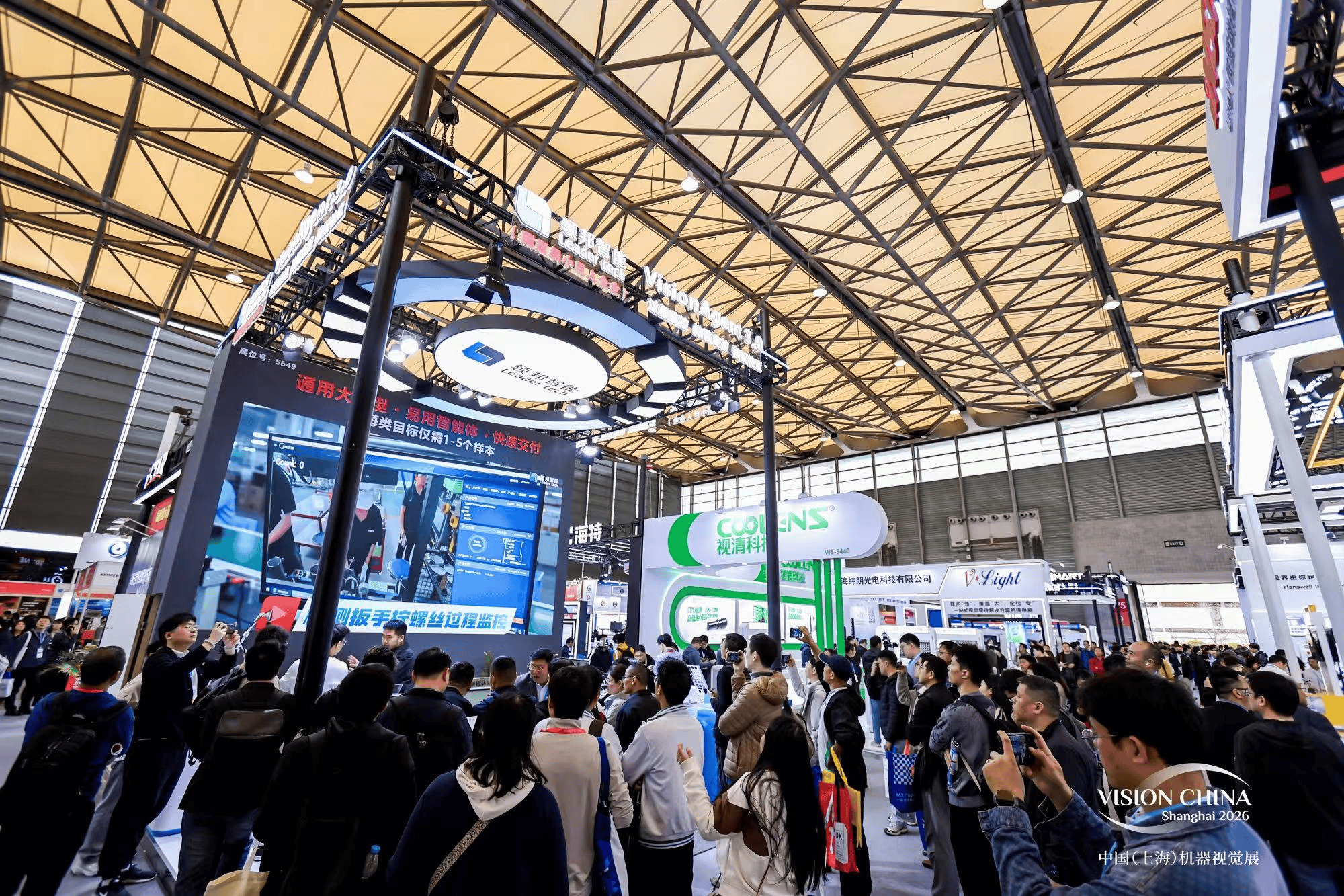 展会回顾 | 从“定制项目”走向“通用资产”，领邦智能上海展会首发VisionAgent 3.0